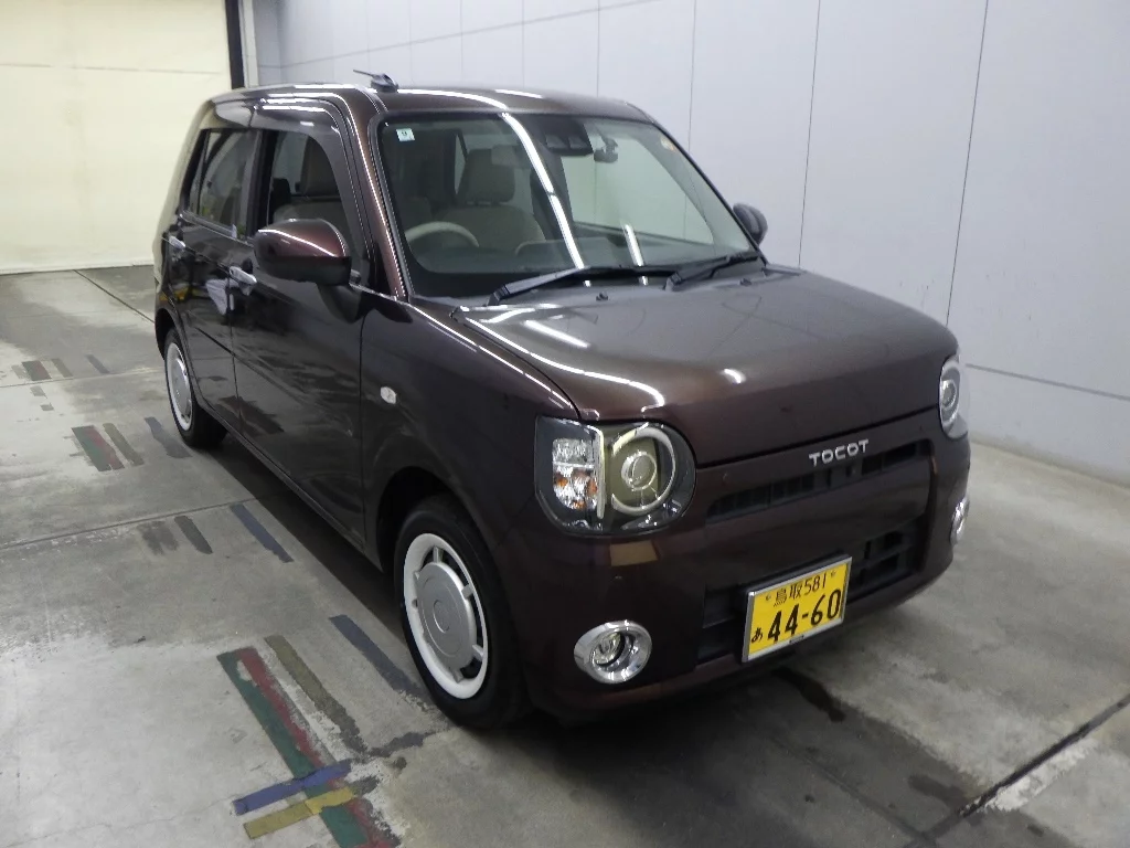 Daihatsu Mira Tocot LA560S 2018